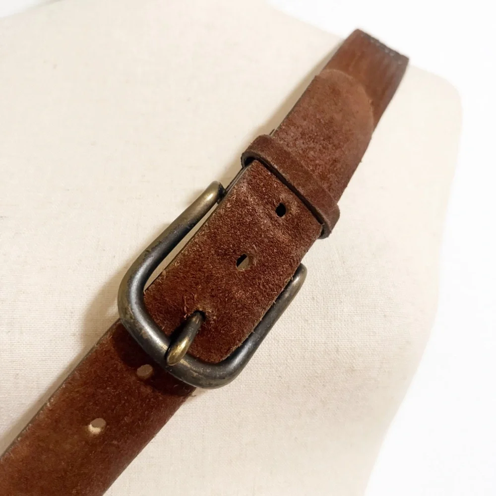 Levi’s Italian Suede Leather Grommet Belt Size 42
